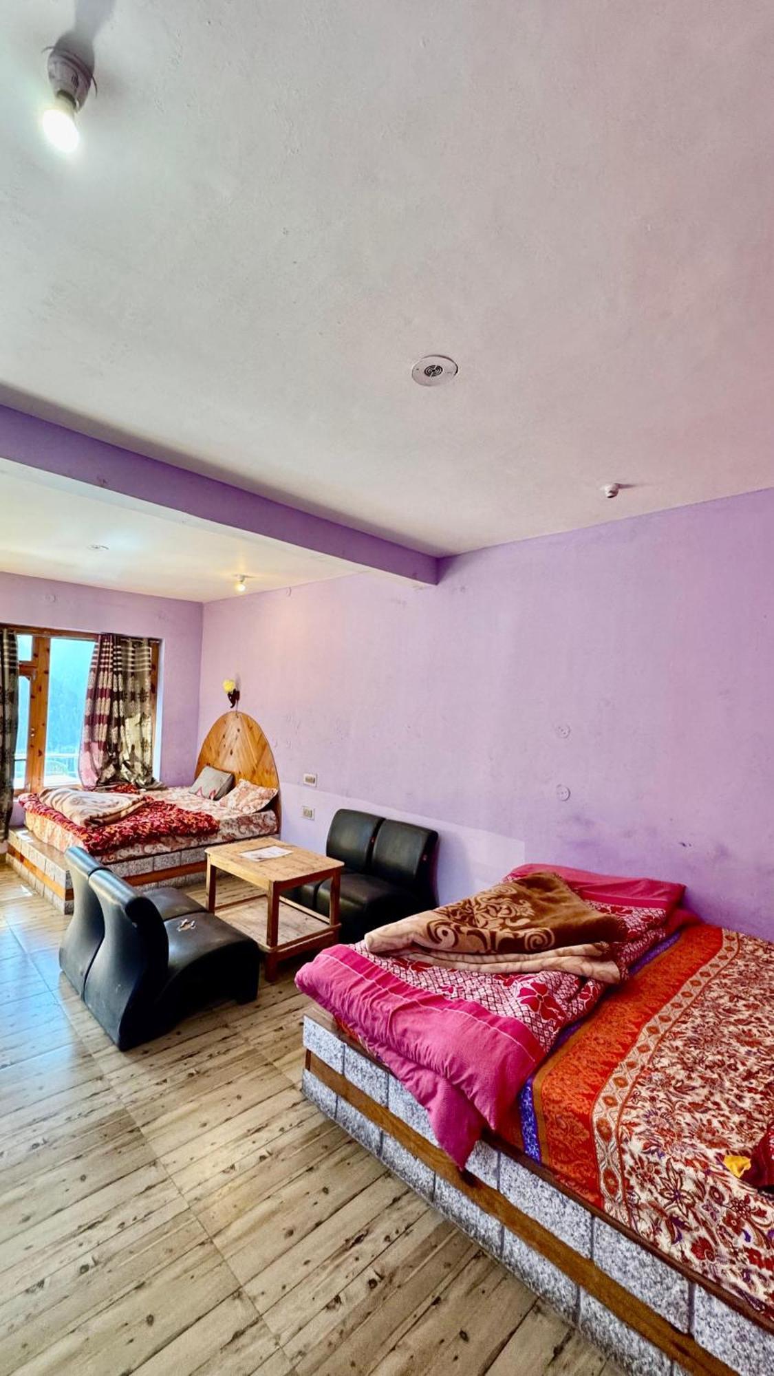 Hotel 19 Tosh Zewnętrze zdjęcie